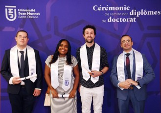 Cérémonie de remise de diplômes - doctorats 2022